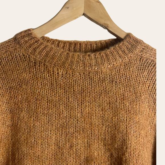 Molly Bracken Coco Camel Brown Wool Blend Crewneck Pullover Sweater Size Small - Picture 2 of 11